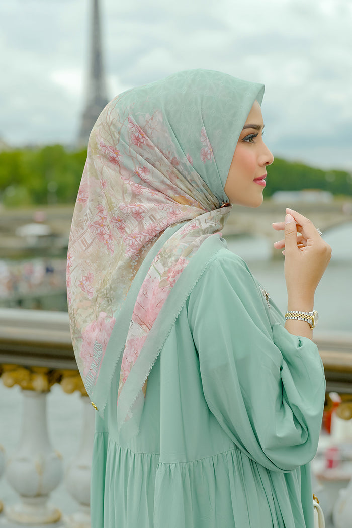 The Parisian Square - Bonbon