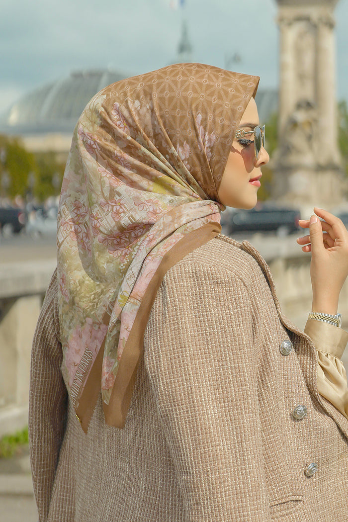 The Parisian Square - Croissant