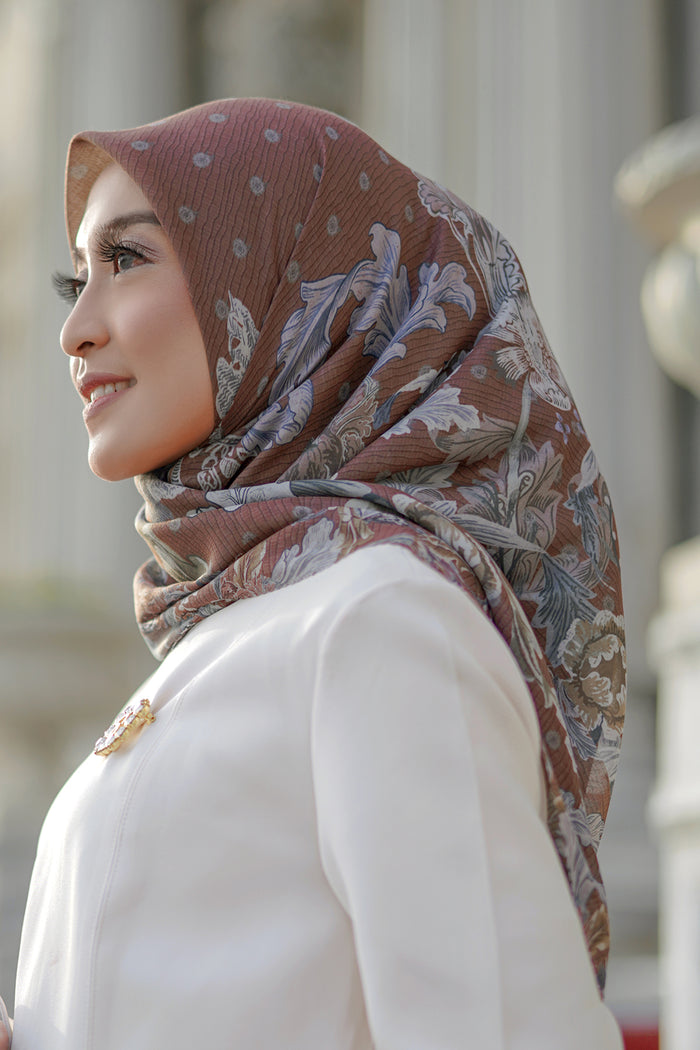 The Royale Voal Square - Brown