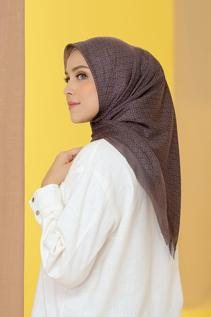 The Tapis Square - Cappuccino