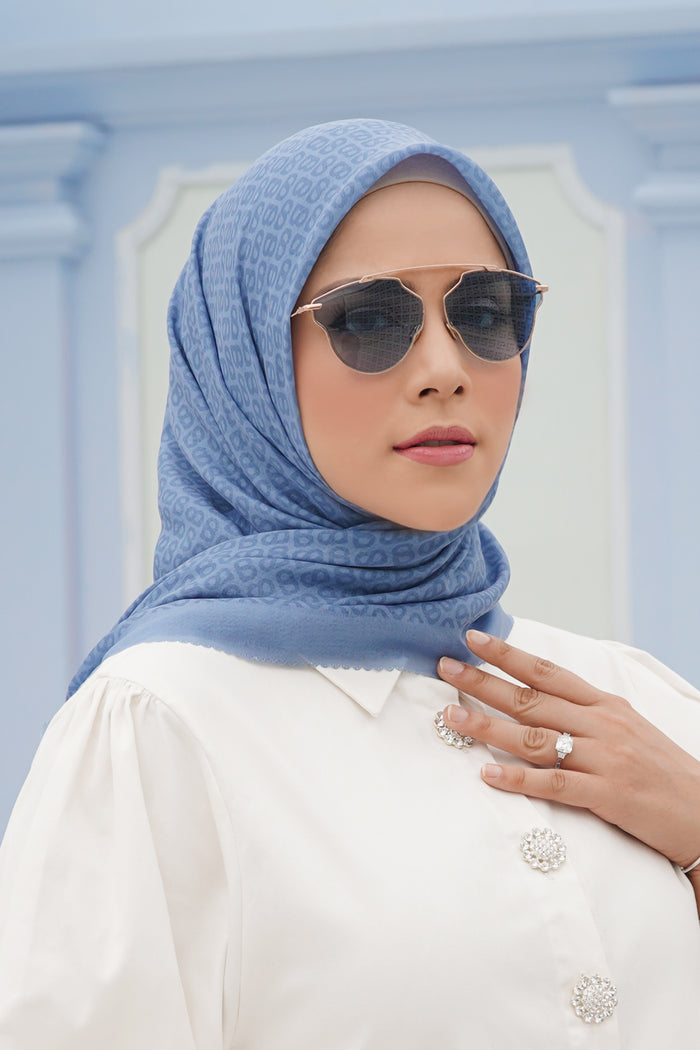 The Tapis Square - Denim