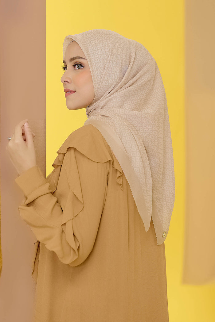 The Tapis Square - Mellow Buff