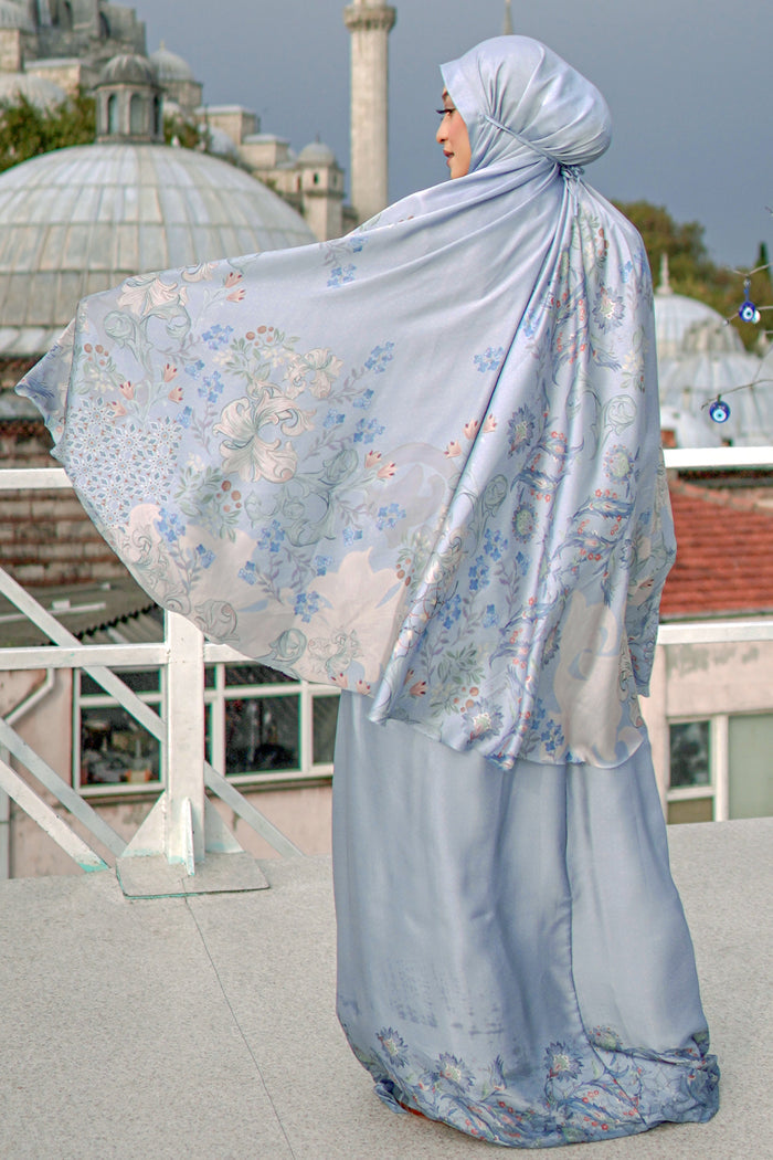 The Topkapi Prayer Robe - Powder Blue