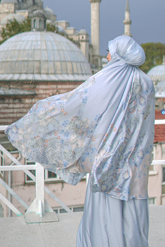 The Topkapi Prayer Robe - Powder Blue
