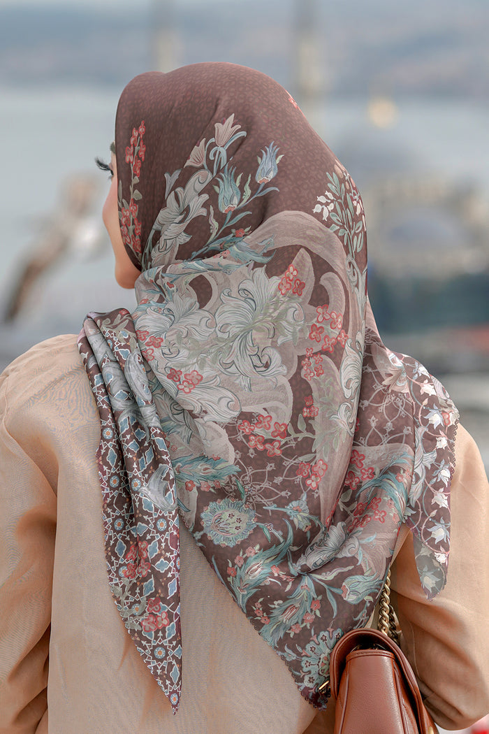 The Topkapi Satin Square - Pecan