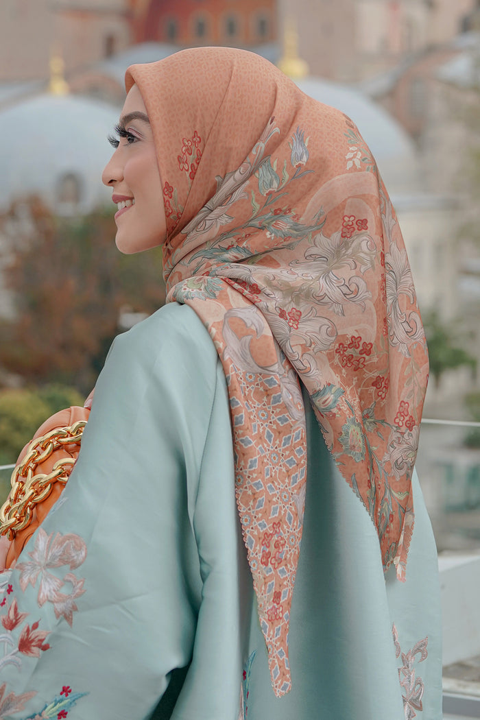 The Topkapi Satin Square - Pumpkin
