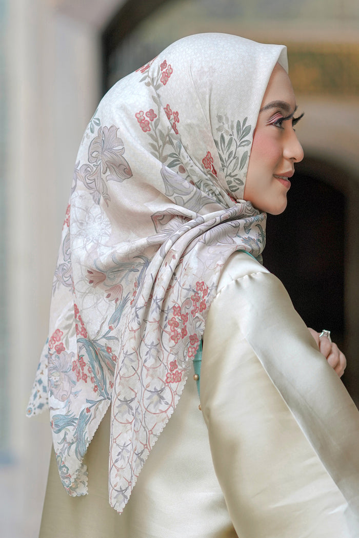 The Topkapi Voal Square - Ivory