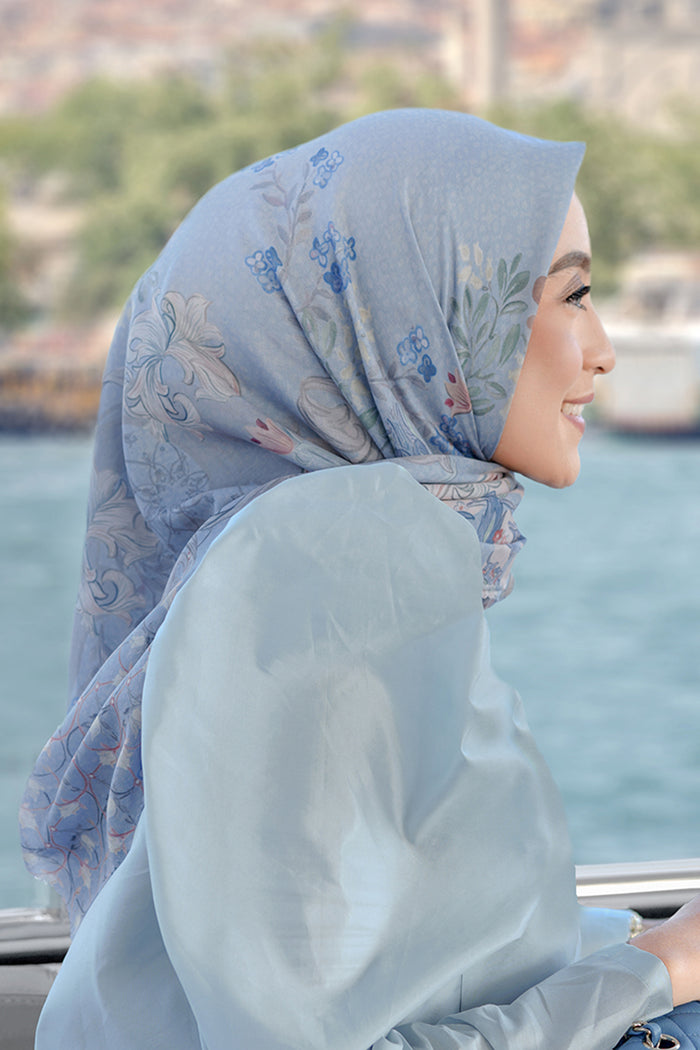 The Topkapi Voal Square - Powder Blue