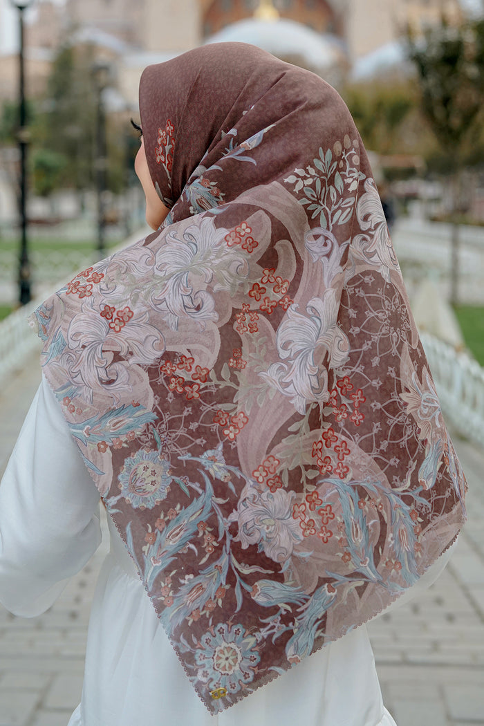 The Topkapi Voal Square XL - Pecan