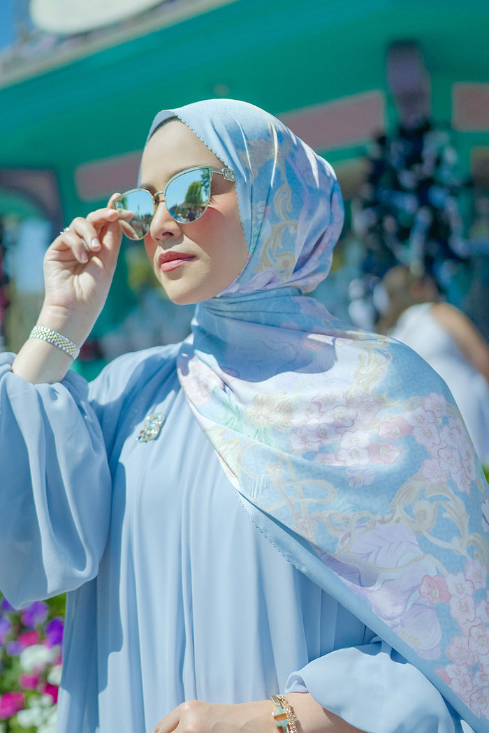 The Wonderland Satin Shawl - Airy Blue