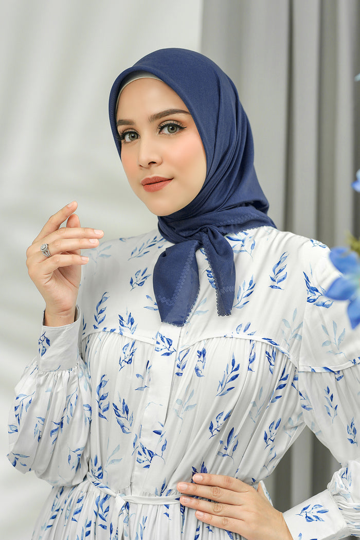 Today's Scarf - Catalina Blue