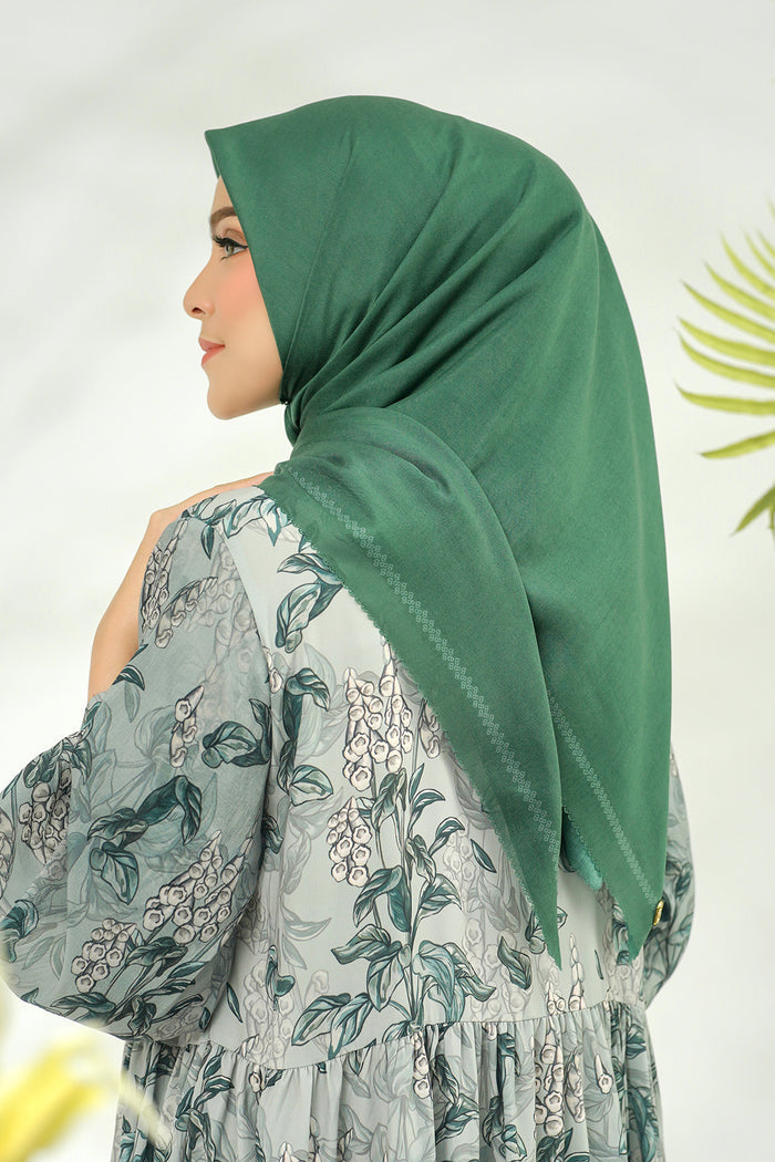 Today's Scarf - Emerald