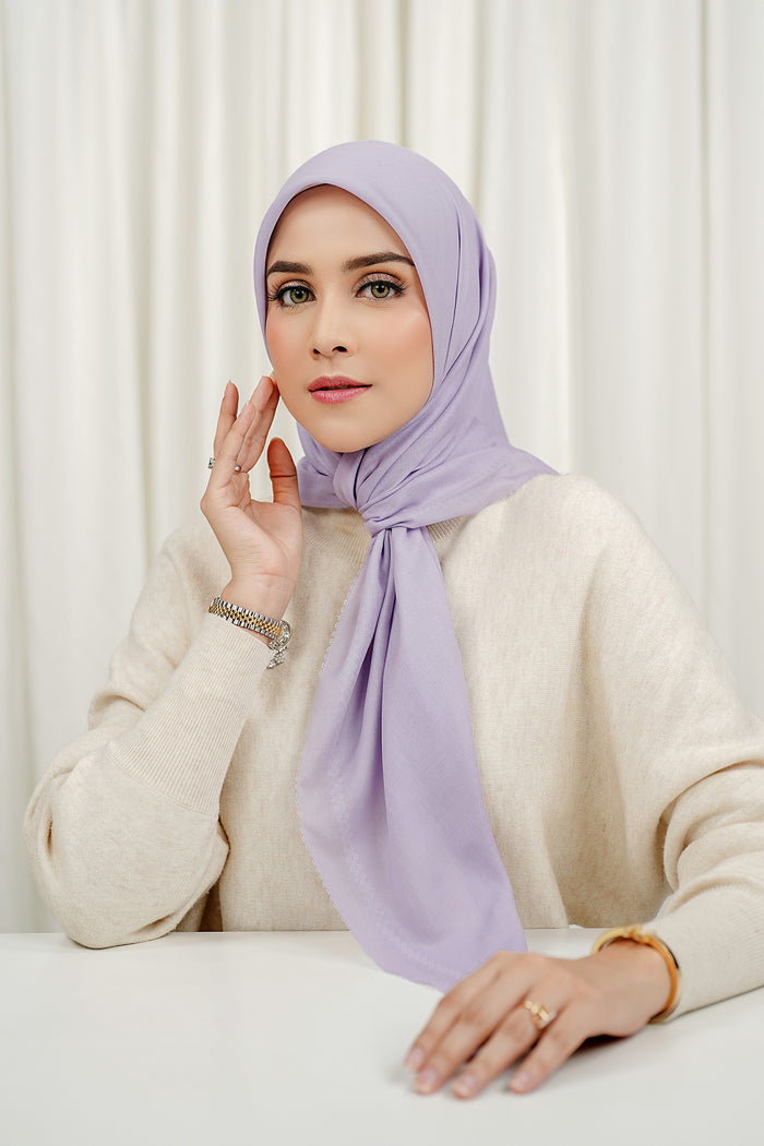 Today's Scarf - Lilac Grey
