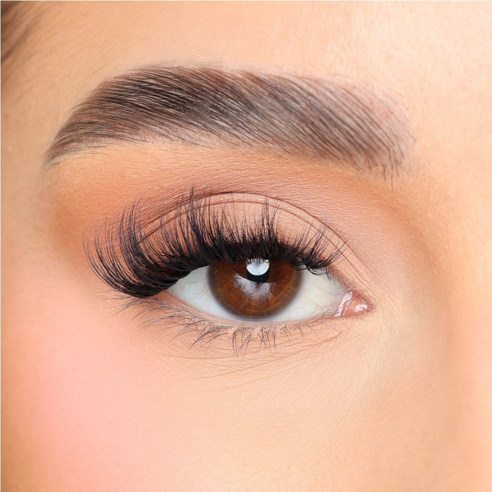 Unicorn Cosmetics Shut The Fluff Up Unbearlievable DIY Individual Lash Clusters Black