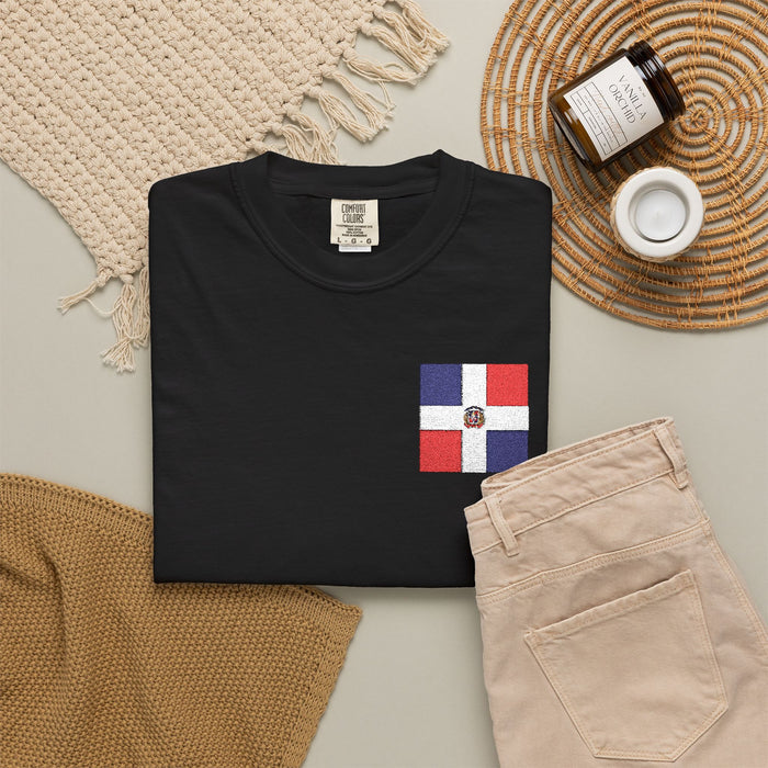 Unisex T-shirt  bordada mapa y bandera República Dominicana