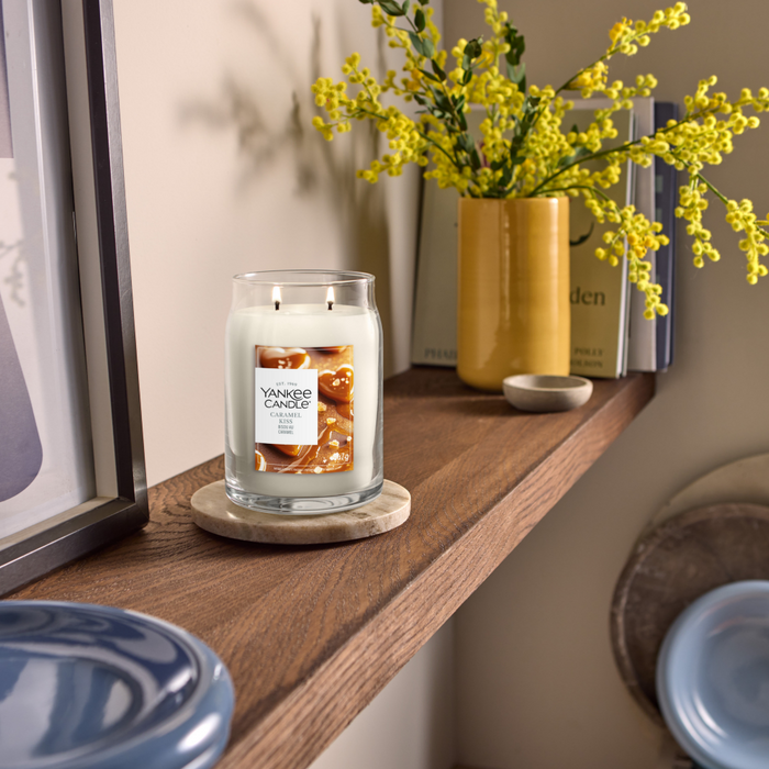 Yankee Candle Caramel Kiss Large Signature Jar Candle